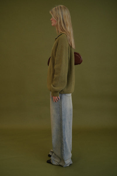 AUGUST KNIT SWEATSHIRT