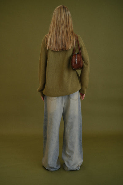 AUGUST KNIT SWEATSHIRT