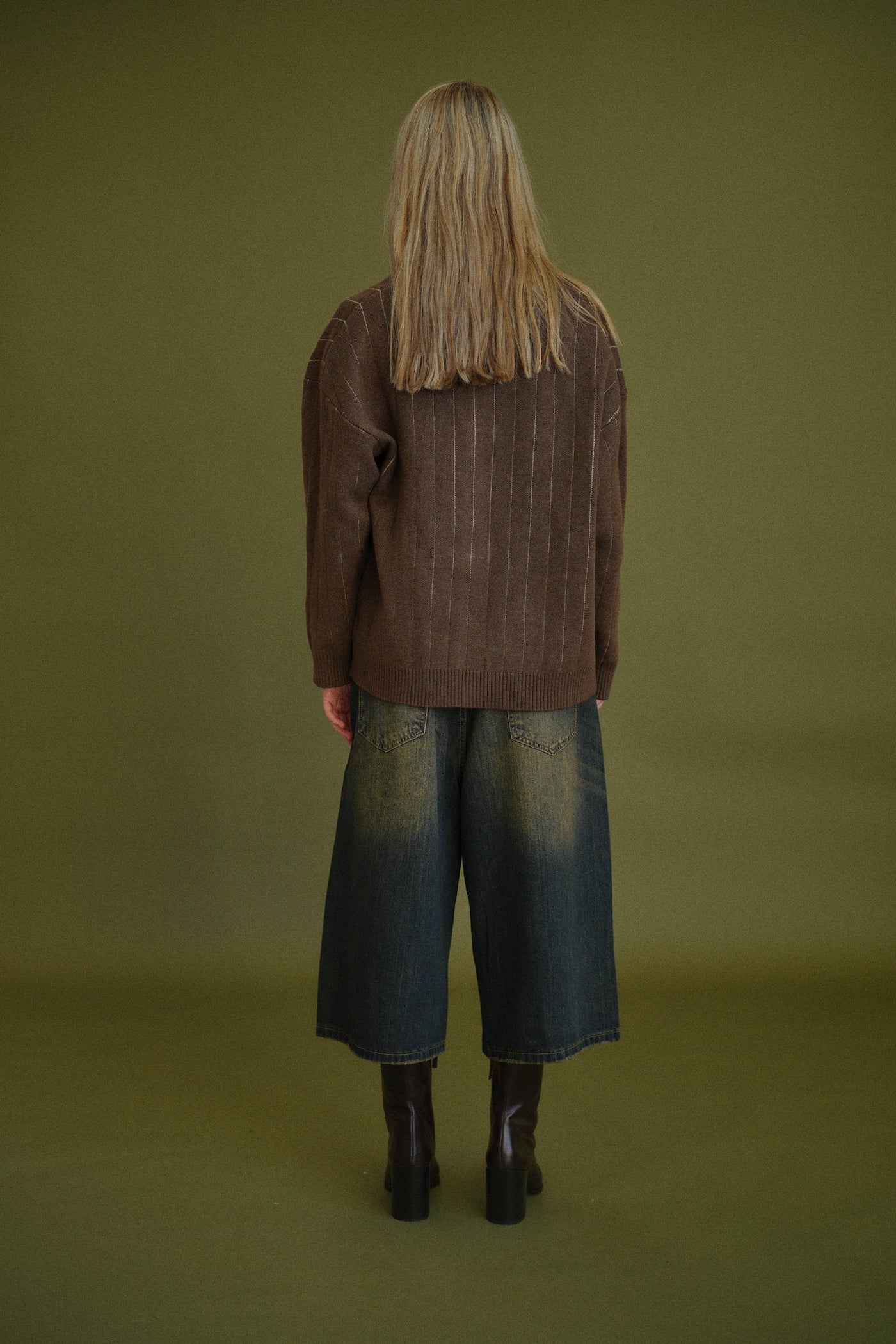 STITCH CARDIGAN