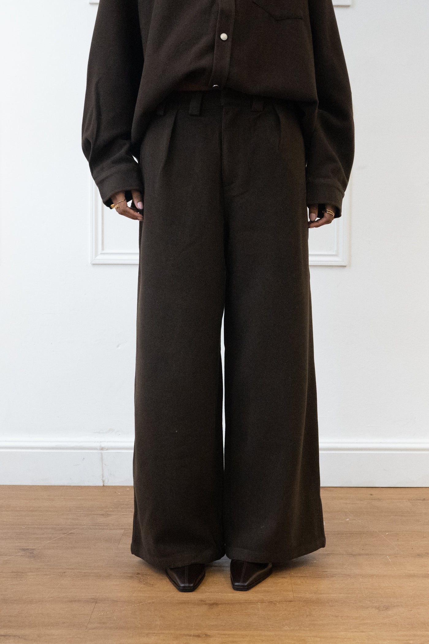 WOOLLEN MILL SUIT