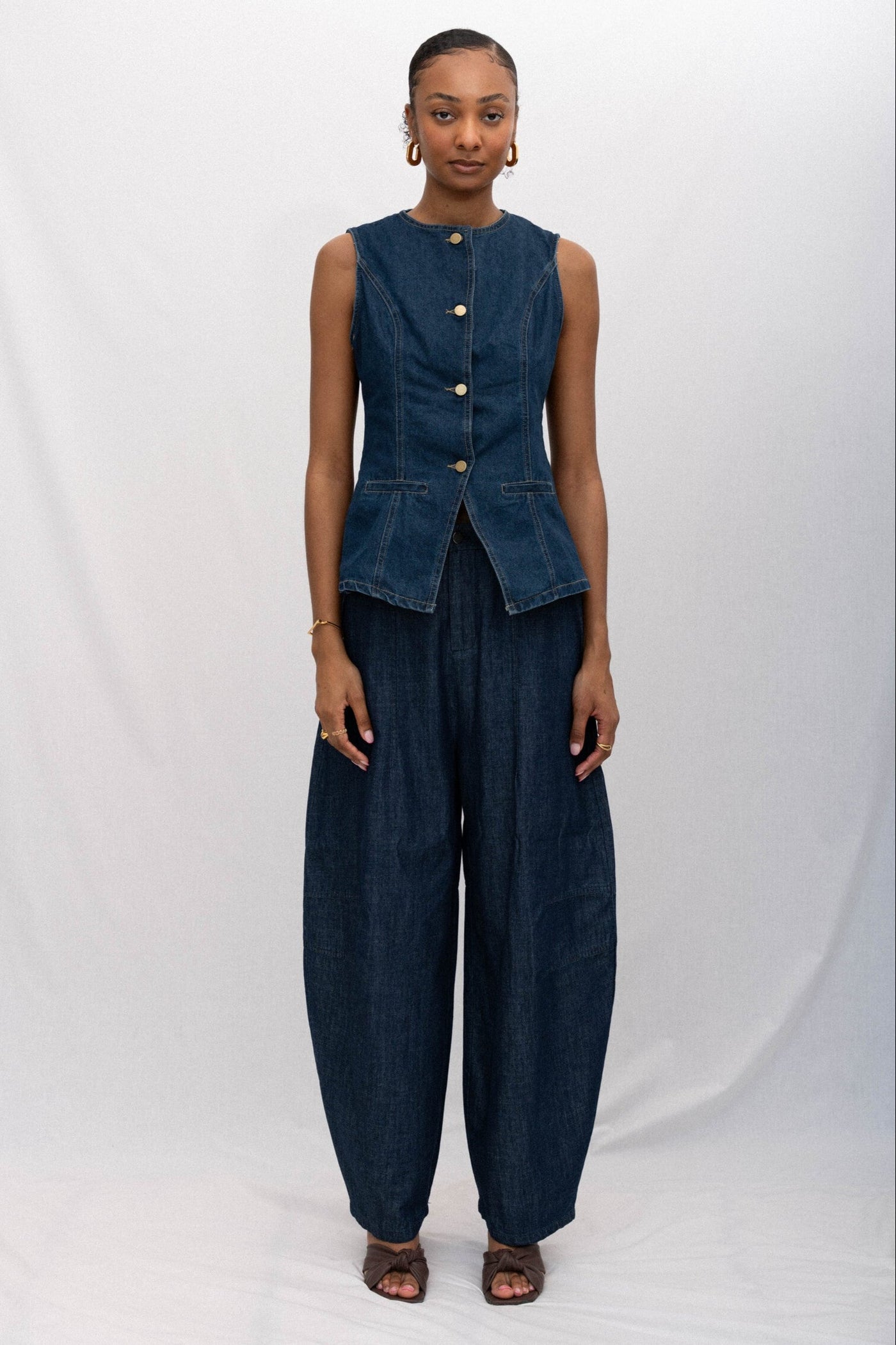 BALLOON LIGHTWEIGHT JEANS