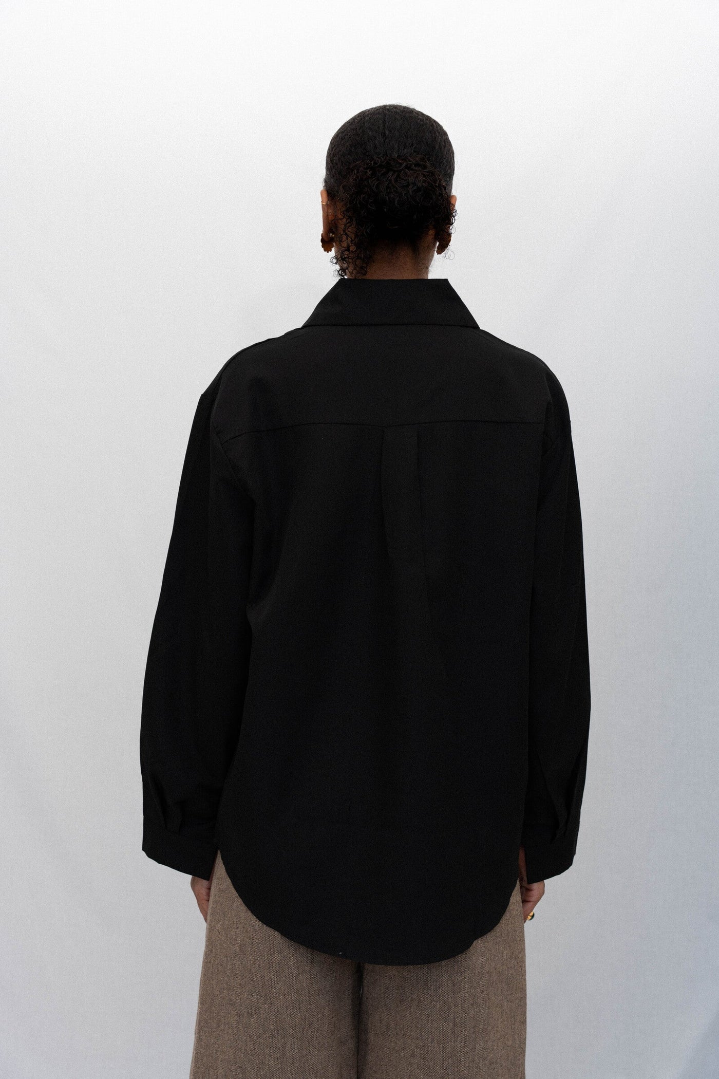NOTTE EXTENDED COLLAR SHIRT